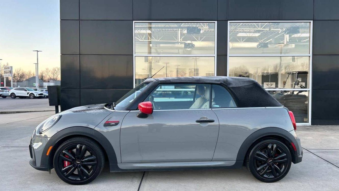 MINI COOPER CONVERTIBLE 2022 WMW63DL03N3N96924 image